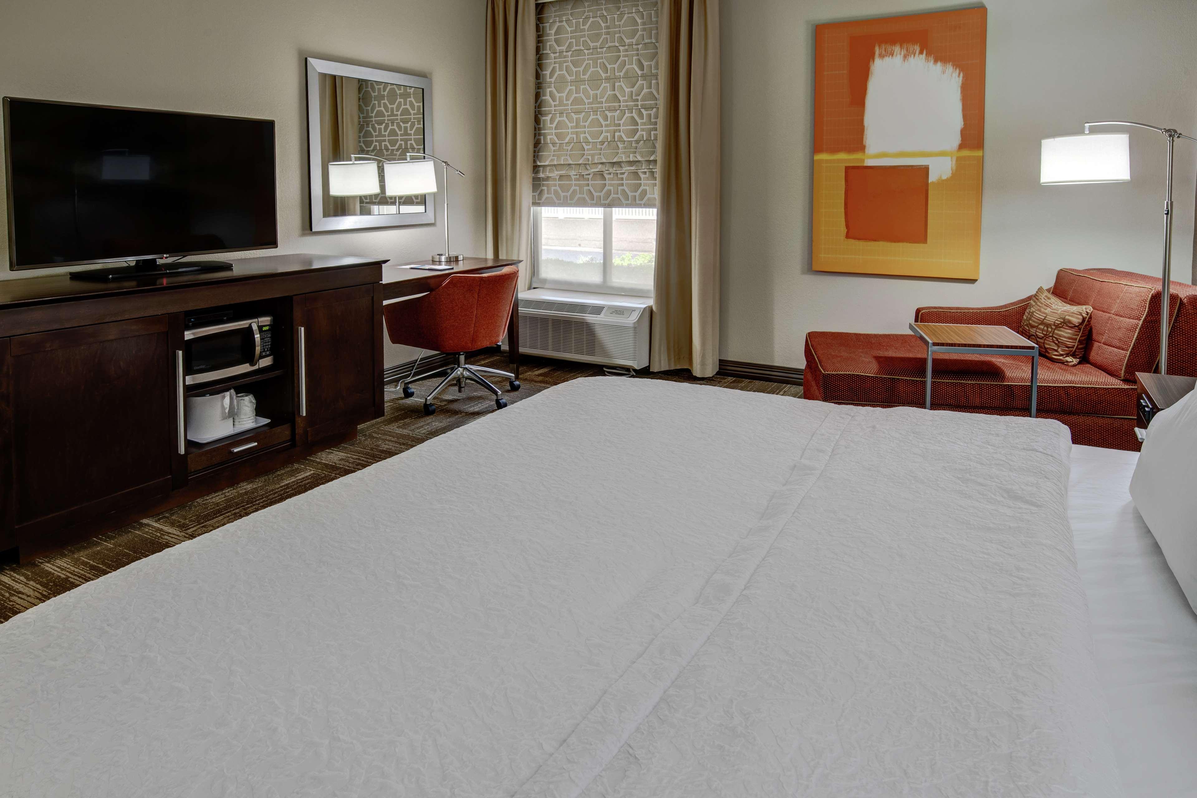 Hampton Inn Corinth Exteriör bild