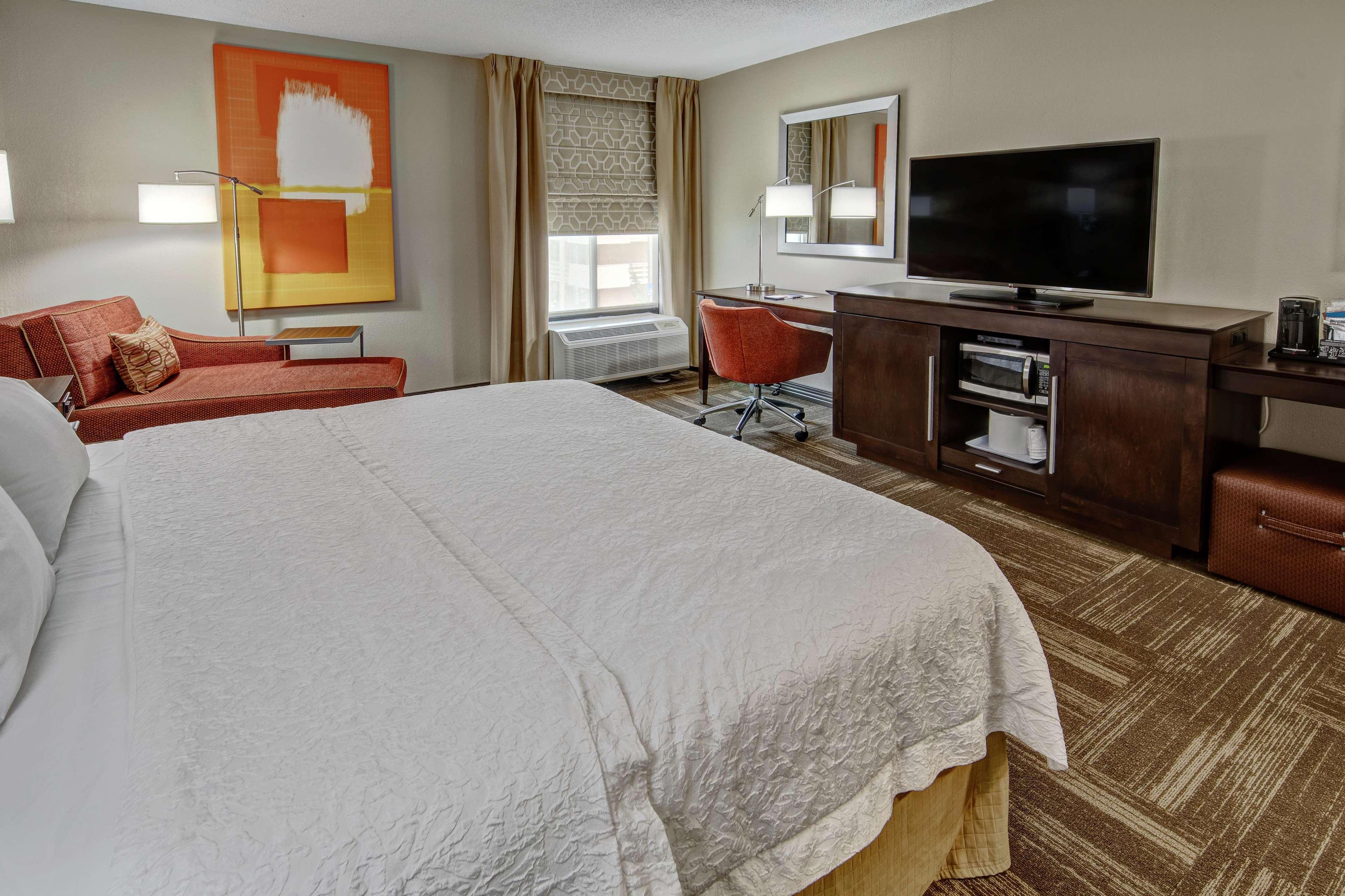 Hampton Inn Corinth Exteriör bild