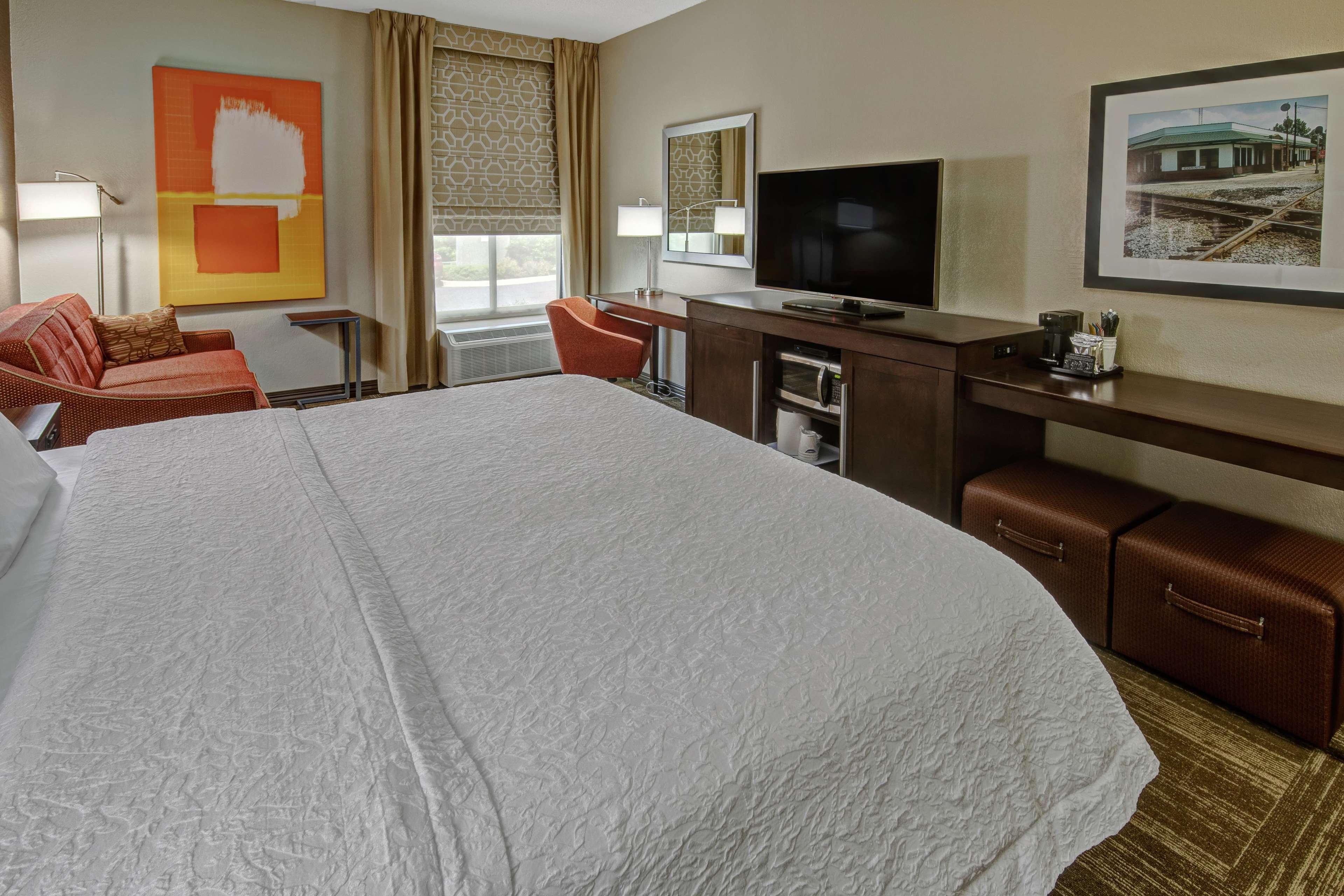Hampton Inn Corinth Exteriör bild