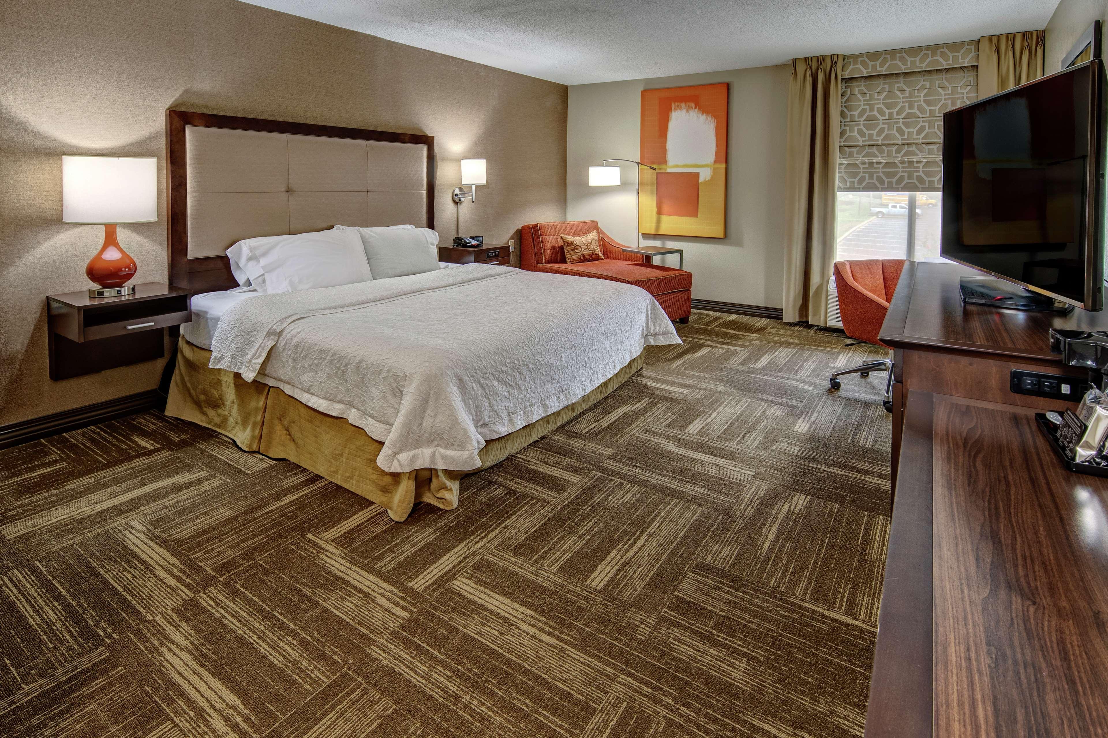 Hampton Inn Corinth Exteriör bild